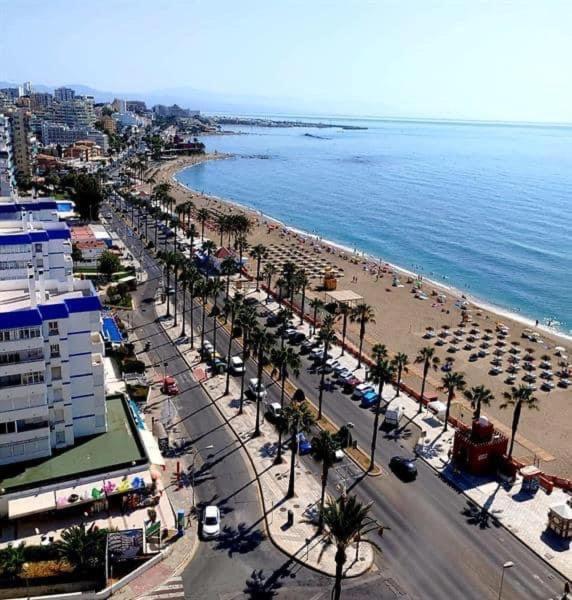 Luxury Beachfront Apartment In Benalmadena Costa Benalmádena Exterior foto