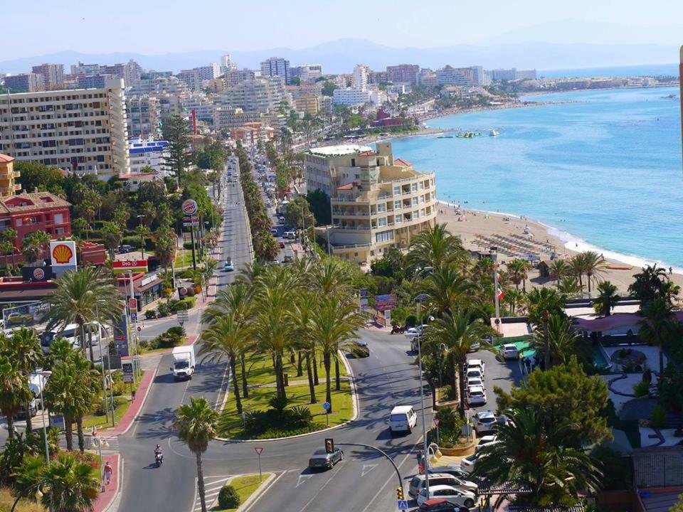 Luxury Beachfront Apartment In Benalmadena Costa Benalmádena Exterior foto